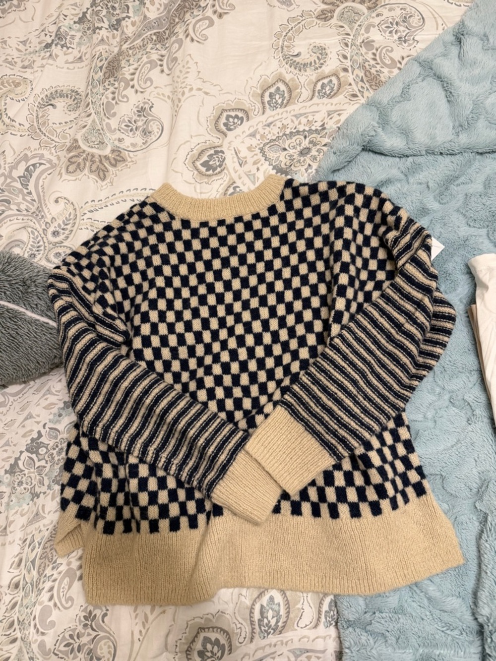 Womens Checkerboard Knit Sweater in Cream and Navy